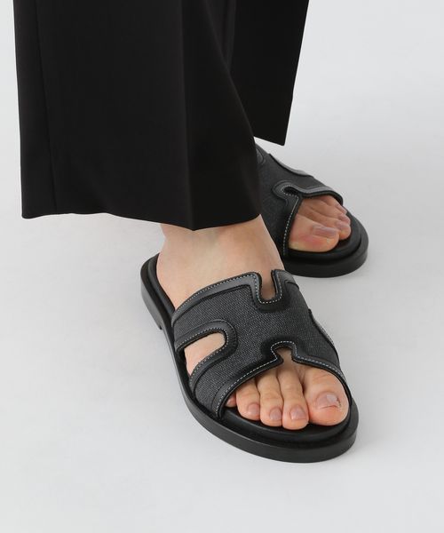 Elura MOHIフラットサンダル《一部店舗限定》 ブラック M ウィメンズグッズ エルーラ 329516 ドットエスティ 40代 50代 60代 レディース 婦人服 通勤服 オフィスカジュアル きれいめ 低身長 小柄 二の腕 美脚 体系カバー 着痩せ 太め ぽっちゃり Elura MOHIフラットサンダル《一部店舗限定》 ブラック M ウィメンズグッズ エルーラ 329516 ドットエスティ 40代 50代 60代 レディース 婦人服 通勤服 オフィスカジュアル きれいめ 低身長 小柄 二の腕 美脚 体系カバー 着痩せ 太め ぽっちゃり
