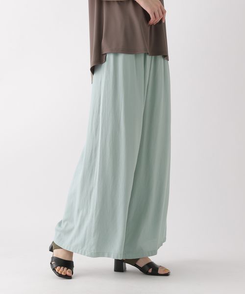 Elura シャリサラワイドパンツ〈低身長サイズあり〉 グリーン S ウィメンズボトムス エルーラ 450247 ドットエスティ 40代 50代 60代 レディース 婦人服 通勤服 オフィスカジュアル きれいめ 低身長 小柄 二の腕 美脚 体系カバー 着痩せ 太め ぽっちゃり Elura シャリサラワイドパンツ〈低身長サイズあり〉 グリーン S ウィメンズボトムス エルーラ 450247 ドットエスティ 40代 50代 60代 レディース 婦人服 通勤服 オフィスカジュアル きれいめ 低身長 小柄 二の腕 美脚 体系カバー 着痩せ 太め ぽっちゃり