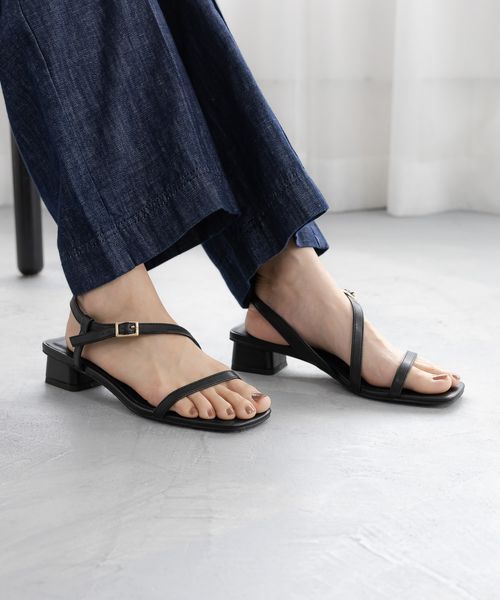 Elura リラックスストラップサンダル ブラック S ウィメンズグッズ エルーラ 492550 ドットエスティ 40代 50代 60代 レディース 婦人服 通勤服 オフィスカジュアル きれいめ 低身長 小柄 二の腕 美脚 体系カバー 着痩せ 太め ぽっちゃり Elura リラックスストラップサンダル ブラック S ウィメンズグッズ エルーラ 492550 ドットエスティ 40代 50代 60代 レディース 婦人服 通勤服 オフィスカジュアル きれいめ 低身長 小柄 二の腕 美脚 体系カバー 着痩せ 太め ぽっちゃり