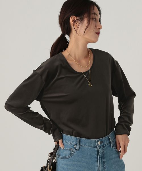 Elura ベロアプルオーバー チャコールグレー FREE ウィメンズインナー エルーラ 603710 ドットエスティ 40代 50代 60代 レディース 婦人服 通勤服 オフィスカジュアル きれいめ 低身長 小柄 二の腕 美脚 体系カバー 着痩せ 太め ぽっちゃり