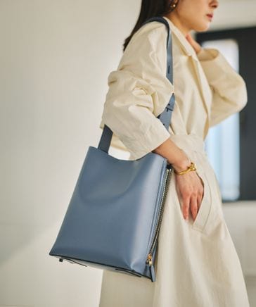 E'POR】Y BAG Shoulder Medium【軽量】【25AW】 | [公式]E'POR