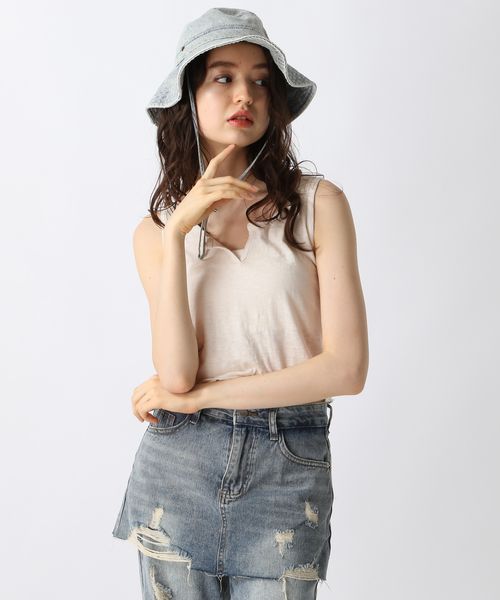 FOREVER 21 深ネックカットタンクトップ ナチュラル M ウィメンズインナー_IMP フォーエバー21 121574 and ST アンドエスティ(旧ドットエスティ) FOREVER 21 深ネックカットタンクトップ ナチュラル M ウィメンズインナー_IMP フォーエバー21 121574 and ST アンドエスティ(旧ドットエスティ)