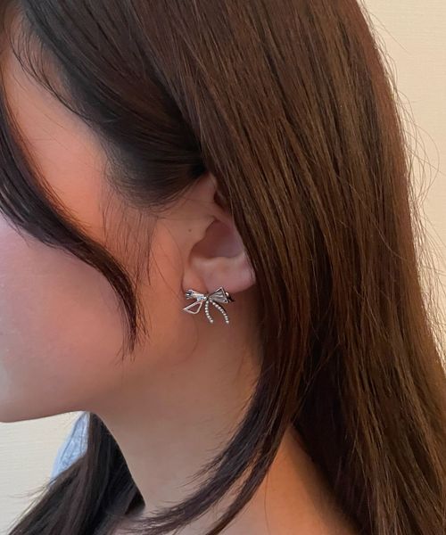 FOREVER 21 リボンモチーフピアス ライトグレー FREE ウィメンズグッズ フォーエバー21 292518 and ST アンドエスティ(旧ドットエスティ) FOREVER 21 リボンモチーフピアス ライトグレー FREE ウィメンズグッズ フォーエバー21 292518 and ST アンドエスティ(旧ドットエスティ)