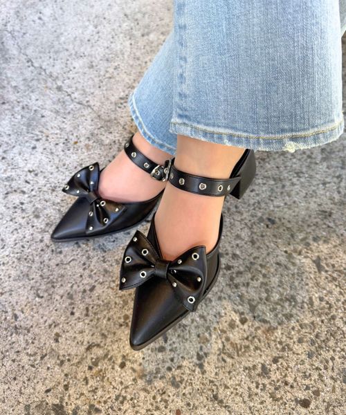 FOREVER 21 【一部カラー追加予約】スタッズ2WAYミュール ブラック M ウィメンズグッズ フォーエバー21 327267 and ST アンドエスティ(旧ドットエスティ) FOREVER 21 【一部カラー追加予約】スタッズ2WAYミュール ブラック M ウィメンズグッズ フォーエバー21 327267 and ST アンドエスティ(旧ドットエスティ)