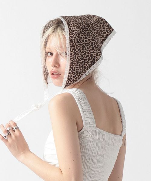 FOREVER 21 アソート柄バブーシュカ ベージュ FREE ウィメンズグッズ フォーエバー21 328304 and ST アンドエスティ(旧ドットエスティ) FOREVER 21 アソート柄バブーシュカ ベージュ FREE ウィメンズグッズ フォーエバー21 328304 and ST アンドエスティ(旧ドットエスティ)