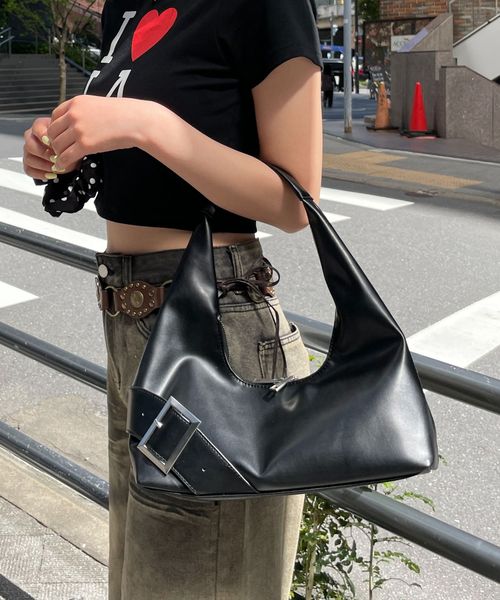FOREVER 21 変形ベルトバッグ ブラック FREE ウィメンズグッズ フォーエバー21 493138 and ST アンドエスティ(旧ドットエスティ) FOREVER 21 変形ベルトバッグ ブラック FREE ウィメンズグッズ フォーエバー21 493138 and ST アンドエスティ(旧ドットエスティ)