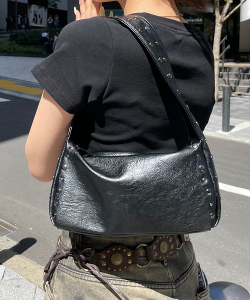 FOREVER 21 スタッズ付きハンドバッグ ブラック FREE ウィメンズグッズ フォーエバー21 496413 and ST アンドエスティ(旧ドットエスティ) FOREVER 21 スタッズ付きハンドバッグ ブラック FREE ウィメンズグッズ フォーエバー21 496413 and ST アンドエスティ(旧ドットエスティ)