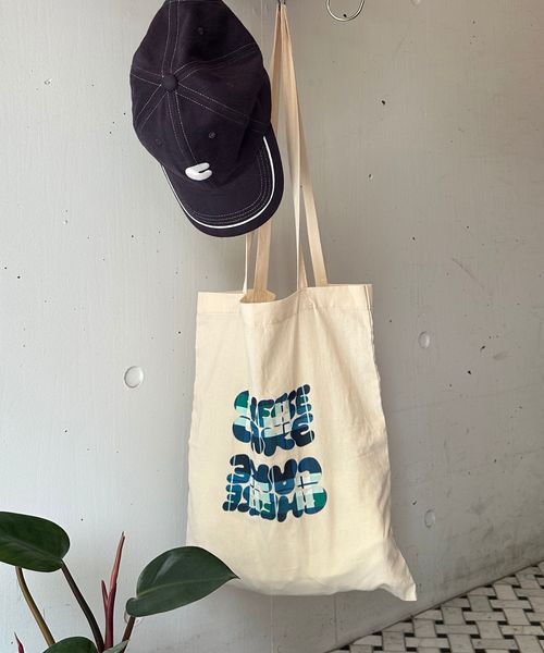FOREVER 21 【Cafeコラボ】トートバッグ オフホワイト FREE ウィメンズグッズ フォーエバー21 498627 and ST アンドエスティ(旧ドットエスティ) FOREVER 21 【Cafeコラボ】トートバッグ オフホワイト FREE ウィメンズグッズ フォーエバー21 498627 and ST アンドエスティ(旧ドットエスティ)