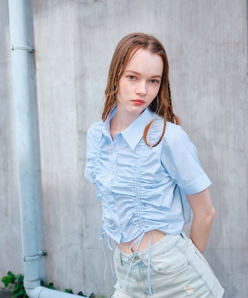 FOREVER 21 フロントシャーリング半袖シャツ ライトブルー FREE ウィメンズインナー フォーエバー21 571096 and ST アンドエスティ(旧ドットエスティ) FOREVER 21 フロントシャーリング半袖シャツ ライトブルー FREE ウィメンズインナー フォーエバー21 571096 and ST アンドエスティ(旧ドットエスティ)