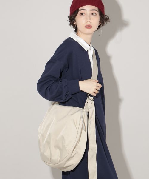 GEORGE'S ナイロンショルダーBAG ライトベージュ W_服飾雑貨 ジョージズ 595422 and ST アンドエスティ(旧ドットエスティ) GEORGE'S ナイロンショルダーBAG ライトベージュ W_服飾雑貨 ジョージズ 595422 and ST アンドエスティ(旧ドットエスティ)