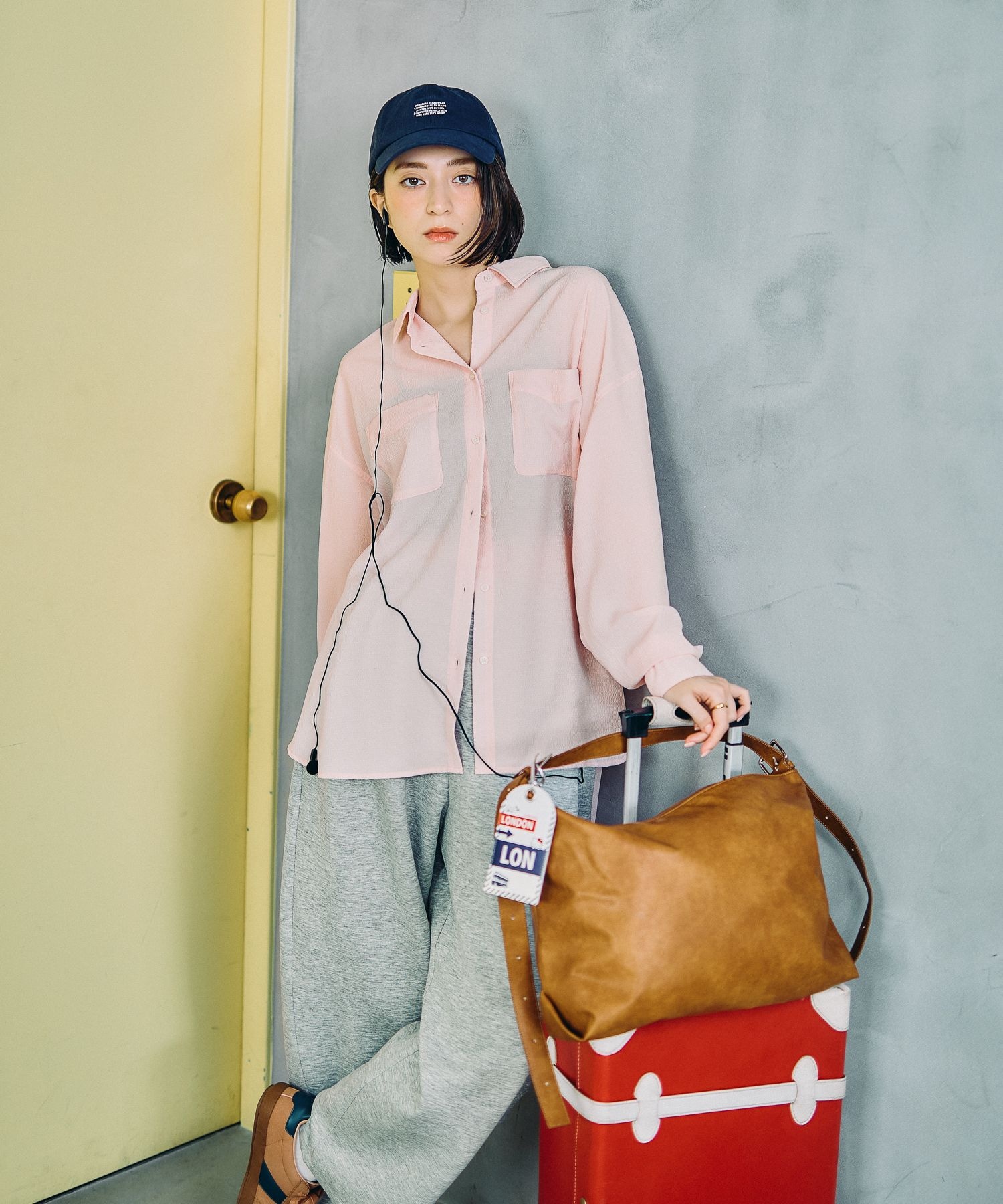 and ST 공식몰 HELLO KITTY 카드 케이스 1044449 상세 이미지 15