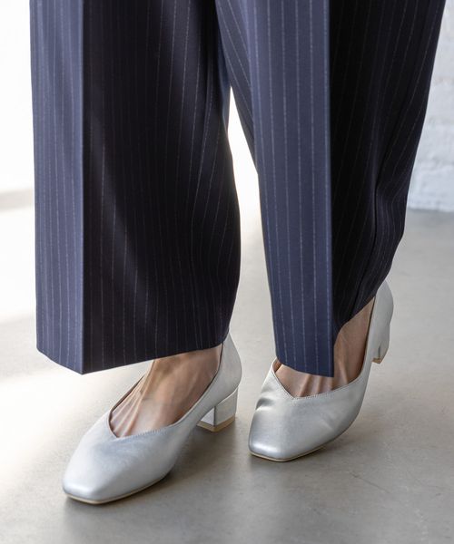 GLOBAL WORK らくっション撥水フィットヒールパンプス/288091 ライトグレー M ウィメンズグッズ グローバルワーク 288091 and ST アンドエスティ(旧ドットエスティ) GLOBAL WORK らくっション撥水フィットヒールパンプス/288091 ライトグレー M ウィメンズグッズ グローバルワーク 288091 and ST アンドエスティ(旧ドットエスティ)