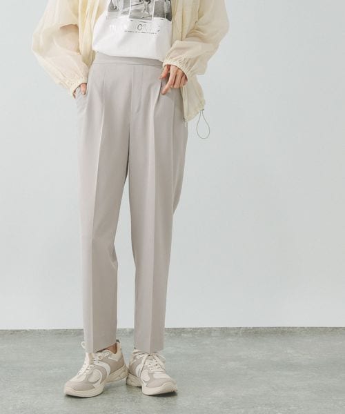 GLOBAL WORK ウツクシルエットDRYテーパードパンツ/289056 ライトグレー XS ウィメンズボトムス グローバルワーク 289056 and ST アンドエスティ(旧ドットエスティ) GLOBAL WORK ウツクシルエットDRYテーパードパンツ/289056 ライトグレー XS ウィメンズボトムス グローバルワーク 289056 and ST アンドエスティ(旧ドットエスティ)