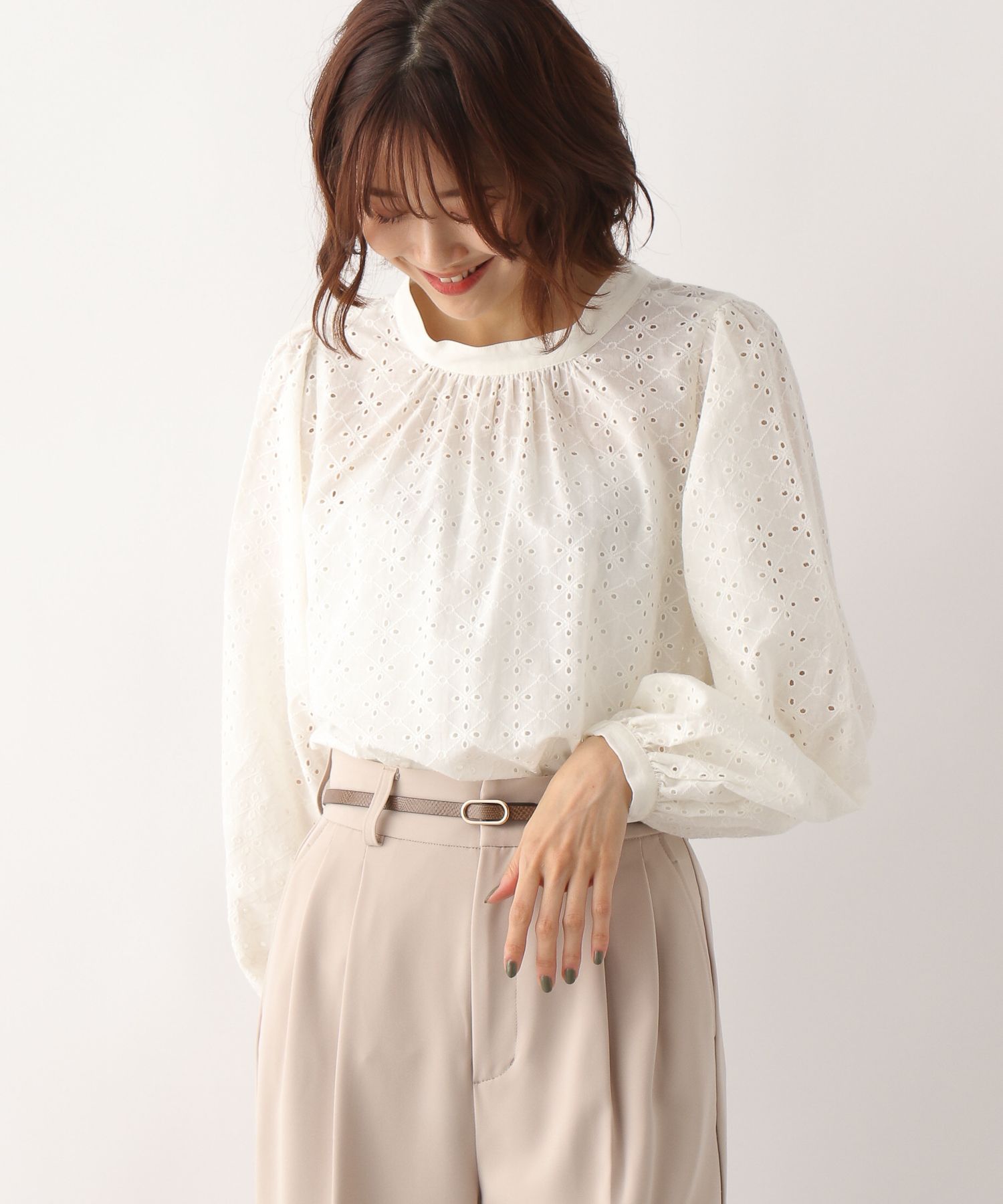 カットワークレースブラウス M