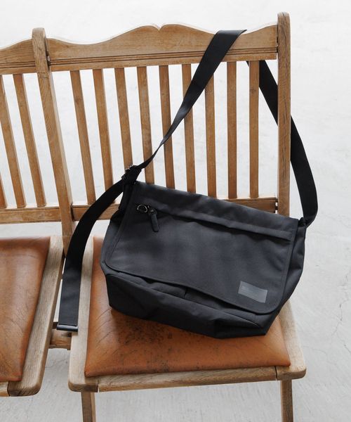 GLOBAL WORK キャンバスメッセンジャー/キッズ/576713 ブラック キッズ グローバルワーク 576713 and ST アンドエスティ(旧ドットエスティ) GLOBAL WORK キャンバスメッセンジャー/キッズ/576713 ブラック キッズ グローバルワーク 576713 and ST アンドエスティ(旧ドットエスティ)