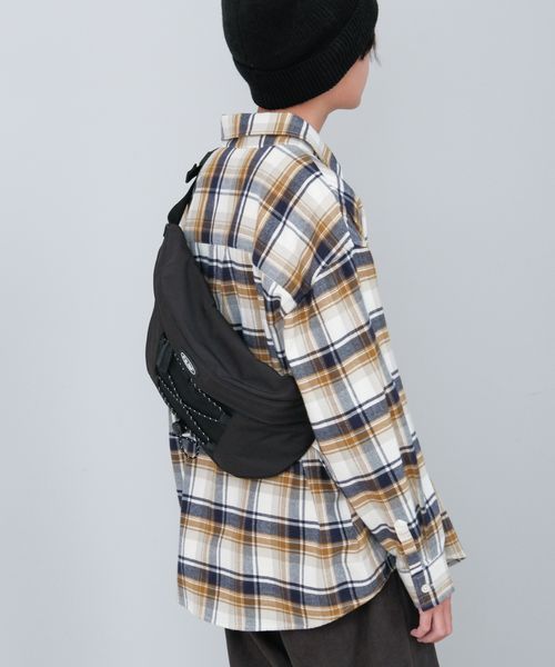 GLOBAL WORK 撥水ボディBAG/キッズ/577699 ブラック キッズ グローバルワーク 577699 and ST アンドエスティ(旧ドットエスティ) GLOBAL WORK 撥水ボディBAG/キッズ/577699 ブラック キッズ グローバルワーク 577699 and ST アンドエスティ(旧ドットエスティ)