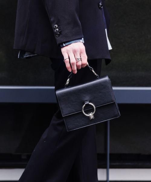 HARE レザーショルダーBAG　Lsize