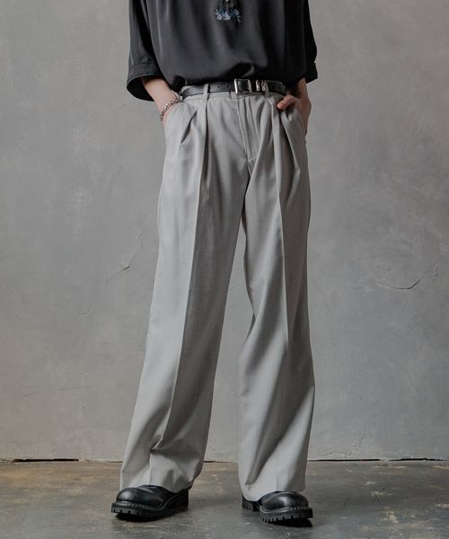 HARE 【SET UP対応】2タックワイドストレートトラウザー ライトグレー S メンズボトムス ハレ 327120 and ST アンドエスティ(旧ドットエスティ) HARE 【SET UP対応】2タックワイドストレートトラウザー ライトグレー S メンズボトムス ハレ 327120 and ST アンドエスティ(旧ドットエスティ)