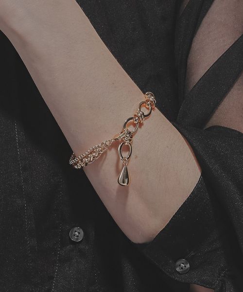 HARE 【LADIES】モチーフチェーンブレスレット ライトベージュ ウィメンズグッズ ハレ 492467 and ST アンドエスティ(旧ドットエスティ) HARE 【LADIES】モチーフチェーンブレスレット ライトベージュ ウィメンズグッズ ハレ 492467 and ST アンドエスティ(旧ドットエスティ)