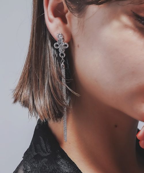 HARE 【LADIES】チャイナロングピアス ライトグレー ウィメンズグッズ ハレ 499709 and ST アンドエスティ(旧ドットエスティ) HARE 【LADIES】チャイナロングピアス ライトグレー ウィメンズグッズ ハレ 499709 and ST アンドエスティ(旧ドットエスティ)