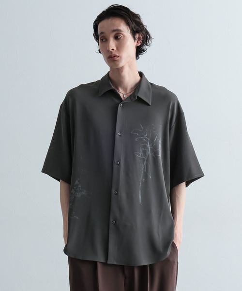 HARE ドローイングアートシャツ チャコールグレー S メンズインナー ハレ 574642 and ST アンドエスティ(旧ドットエスティ) HARE ドローイングアートシャツ チャコールグレー S メンズインナー ハレ 574642 and ST アンドエスティ(旧ドットエスティ)