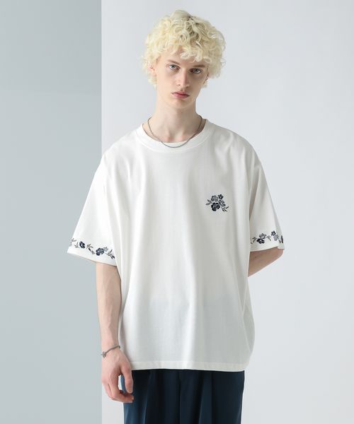 HARE フラワーシシュウカットソー オフホワイト S メンズインナー ハレ 575797 and ST アンドエスティ(旧ドットエスティ) HARE フラワーシシュウカットソー オフホワイト S メンズインナー ハレ 575797 and ST アンドエスティ(旧ドットエスティ)