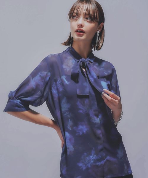 HARE 【LADIES】Blurryフラワーボウタイブラウス ブルー FREE ウィメンズインナー ハレ 576500 and ST アンドエスティ(旧ドットエスティ) HARE 【LADIES】Blurryフラワーボウタイブラウス ブルー FREE ウィメンズインナー ハレ 576500 and ST アンドエスティ(旧ドットエスティ)