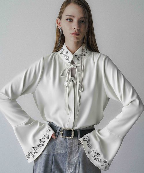 HARE 【LADIES】2WAYフラワーシシュウブラウス ナチュラル FREE ウィメンズインナー ハレ 594732 and ST アンドエスティ(旧ドットエスティ) HARE 【LADIES】2WAYフラワーシシュウブラウス ナチュラル FREE ウィメンズインナー ハレ 594732 and ST アンドエスティ(旧ドットエスティ)