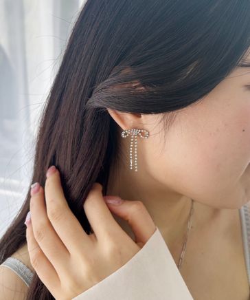 ブランドのギフト ラインストーンリボンピアス | [公式]ヘザー（Heather）通販 アクセサリー
