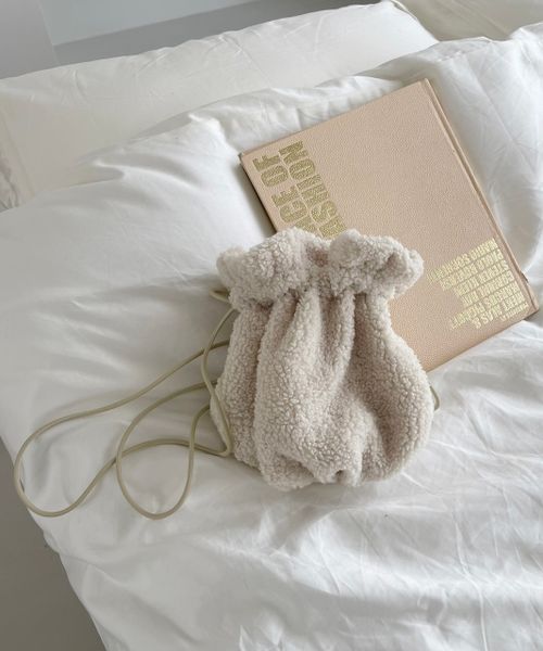 大注目のAZATOシリーズ、ぜんぶ見せ♡　八木アリサ＆瑛茉ジャスミンが着る「ヘザーのあざと」