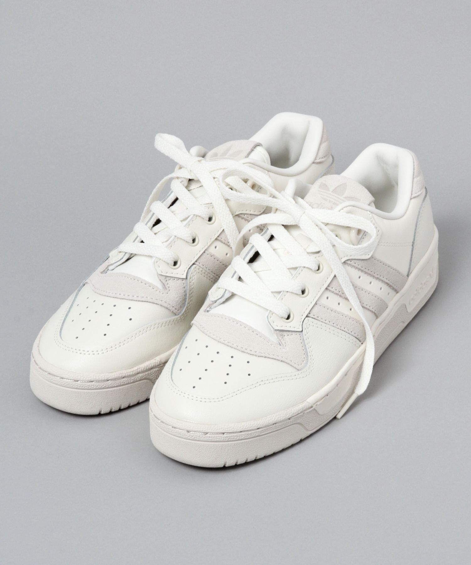 adidas rival low