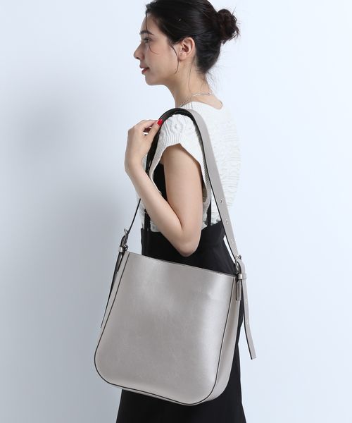 eL】Big Shoulder Bag【一部追加予約】 | [公式]ジーナシス （JEANASIS）通販