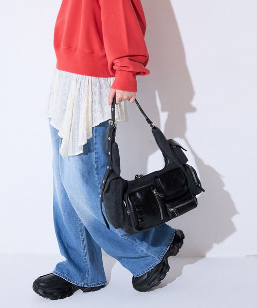 JEANASIS マルチポケットワンショルダーBAG【一部カラー限定特別価格】 ライトグレー ウィメンズグッズ ジーナシス 327984 and ST アンドエスティ(旧ドットエスティ) JEANASIS マルチポケットワンショルダーBAG【一部カラー限定特別価格】 ライトグレー ウィメンズグッズ ジーナシス 327984 and ST アンドエスティ(旧ドットエスティ)