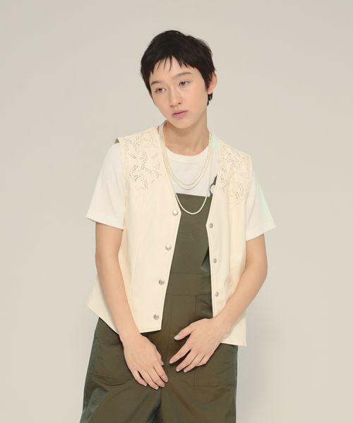 JEANASIS 【eL】Punching Leather Gilet オフホワイト FREE スペシャルライン ジーナシス 580115 and ST アンドエスティ(旧ドットエスティ) JEANASIS 【eL】Punching Leather Gilet オフホワイト FREE スペシャルライン ジーナシス 580115 and ST アンドエスティ(旧ドットエスティ)