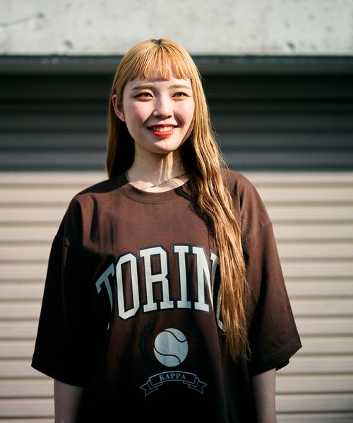 Kappa ≪Kappa×and ST ウェルネスクラブ≫ルーズフィット テニスグラフィック ユニセックスT チャコールグレー S ウィメンズインナー カッパ 602621 and ST アンドエスティ(旧ドットエスティ) Kappa ≪Kappa×and ST ウェルネスクラブ≫ルーズフィット テニスグラフィック ユニセックスT チャコールグレー S ウィメンズインナー カッパ 602621 and ST アンドエスティ(旧ドットエスティ)