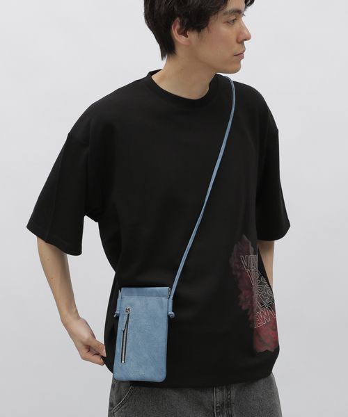 LAKOLE フェイクレザースマホショルダーバッグ ライトブルー FREE メンズグッズ ラコレ 115348 and ST アンドエスティ(旧ドットエスティ) LAKOLE フェイクレザースマホショルダーバッグ ライトブルー FREE メンズグッズ ラコレ 115348 and ST アンドエスティ(旧ドットエスティ)