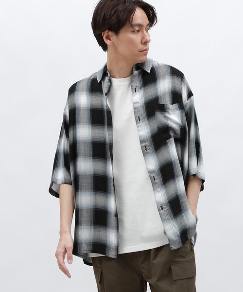 LAKOLE オンブレレーヨンチェックシャツ シルバー M メンズインナー ラコレ 128516 and ST アンドエスティ(旧ドットエスティ) LAKOLE オンブレレーヨンチェックシャツ シルバー M メンズインナー ラコレ 128516 and ST アンドエスティ(旧ドットエスティ)