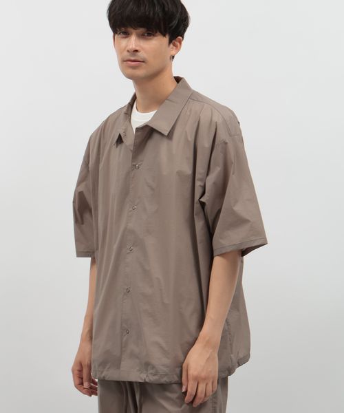 LAKOLE 【UVカット機能】さらさらナイロンコーチシャツ ベージュ M メンズインナー ラコレ 133139 and ST アンドエスティ(旧ドットエスティ) LAKOLE 【UVカット機能】さらさらナイロンコーチシャツ ベージュ M メンズインナー ラコレ 133139 and ST アンドエスティ(旧ドットエスティ)