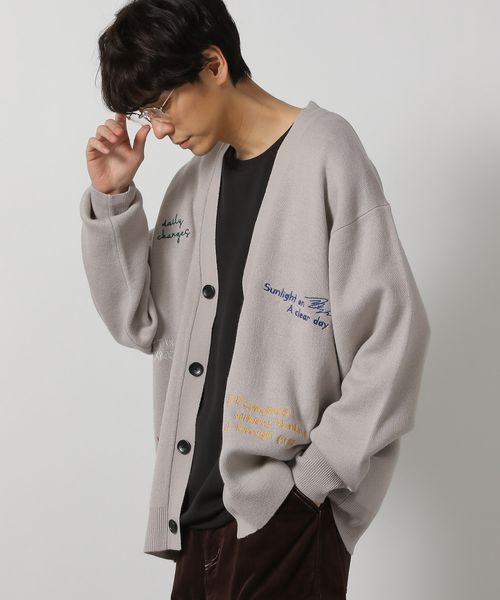LAKOLE トビガラ刺繍カーディガン/アウトレット価格 ライトグレー L メンズインナー ラコレ 141061 and ST アンドエスティ(旧ドットエスティ) LAKOLE トビガラ刺繍カーディガン/アウトレット価格 ライトグレー L メンズインナー ラコレ 141061 and ST アンドエスティ(旧ドットエスティ)