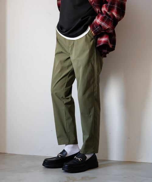 LAKOLE ファンクストレッチスリムパンツ/アウトレット価格 グリーン XL メンズボトムス ラコレ 147045 and ST アンドエスティ(旧ドットエスティ) LAKOLE ファンクストレッチスリムパンツ/アウトレット価格 グリーン XL メンズボトムス ラコレ 147045 and ST アンドエスティ(旧ドットエスティ)