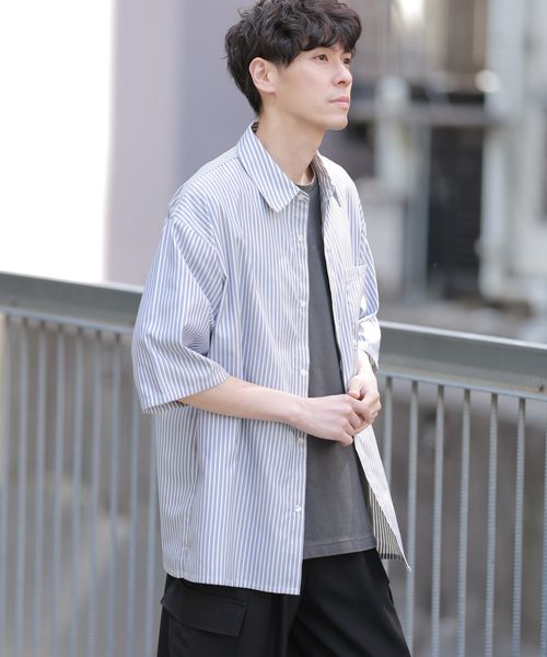 LAKOLE DRYストライプ半袖シャツ ライトブルー L メンズインナー ラコレ 289697 and ST アンドエスティ(旧ドットエスティ) LAKOLE DRYストライプ半袖シャツ ライトブルー L メンズインナー ラコレ 289697 and ST アンドエスティ(旧ドットエスティ)
