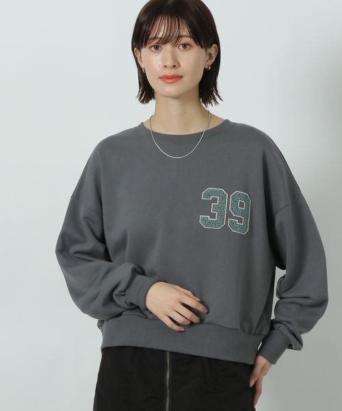 LAKOLE ラメワッペン刺繍スウェット チャコールグレー FREE ウィメンズインナー ラコレ 291822 and ST アンドエスティ(旧ドットエスティ) LAKOLE ラメワッペン刺繍スウェット チャコールグレー FREE ウィメンズインナー ラコレ 291822 and ST アンドエスティ(旧ドットエスティ)