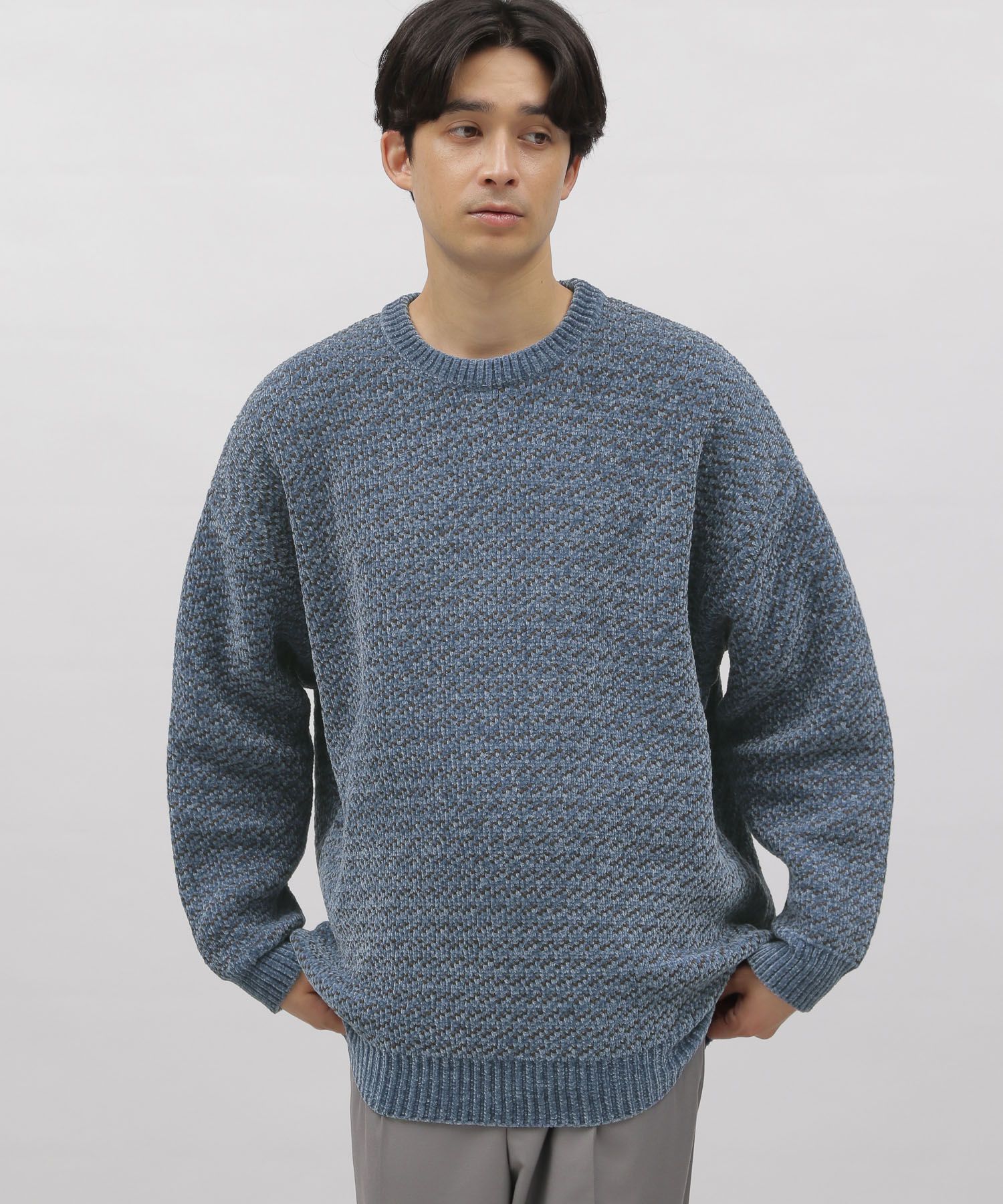 YOKE LARGE MESHED CREW NECK RIB KNIT-