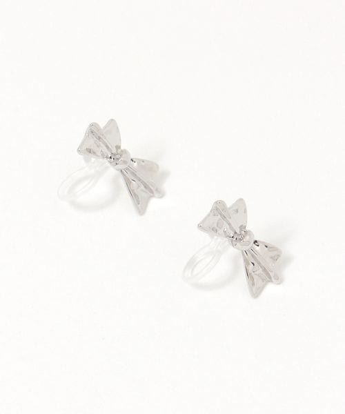 LAKOLE シャープリボンノンホールピアス[一部店舗限定アイテム] ホワイト FREE ウィメンズグッズ ラコレ 323748 and ST アンドエスティ（旧ドットエスティ）