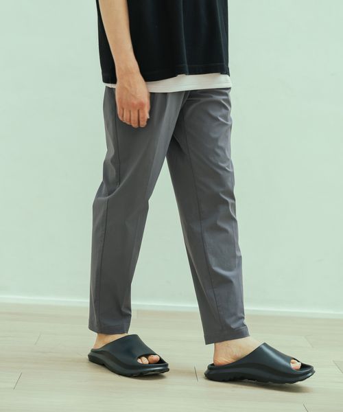 LAKOLE 【接触冷感】FUNCTIONストレッチパンツ チャコールグレー L メンズボトムス ラコレ 496799 and ST アンドエスティ(旧ドットエスティ) LAKOLE 【接触冷感】FUNCTIONストレッチパンツ チャコールグレー L メンズボトムス ラコレ 496799 and ST アンドエスティ(旧ドットエスティ)