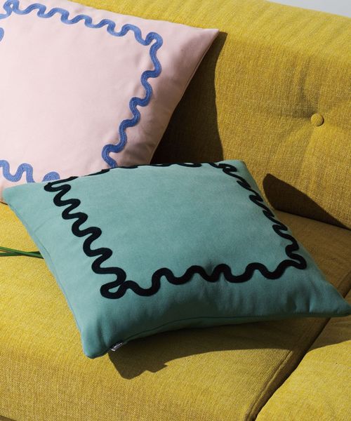 LAKOLE FLOWER刺繍クッションカバー クッション グリーン FREE ラコレ 577781 and ST アンドエスティ(旧ドットエスティ) LAKOLE FLOWER刺繍クッションカバー クッション グリーン FREE ラコレ 577781 and ST アンドエスティ(旧ドットエスティ)