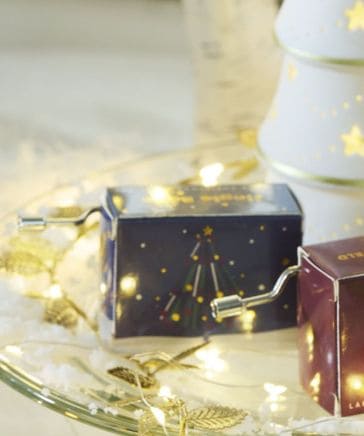 手回しオルゴール[jingle bellsツリー] | [公式]ラコレ（LAKOLE