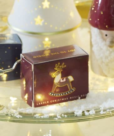 手回しオルゴール[Joy to the Worldトナカイ] | [公式]ラコレ（LAKOLE