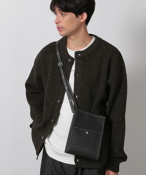 LAKOLE スクエアステッチミニショルダーバッグ シルバー FREE メンズグッズ ラコレ 595364 and ST アンドエスティ(旧ドットエスティ) LAKOLE スクエアステッチミニショルダーバッグ シルバー FREE メンズグッズ ラコレ 595364 and ST アンドエスティ(旧ドットエスティ)