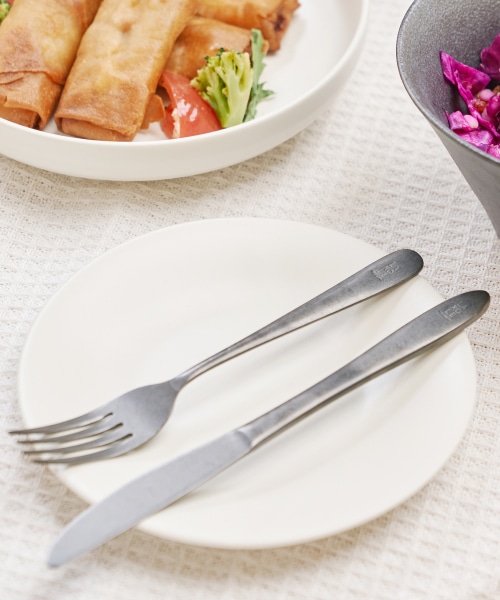 LAKOLE 美濃焼きSLIMプレート(S) 和食器 ライトグレー FREE ラコレ 947161 and ST アンドエスティ(旧ドットエスティ) LAKOLE 美濃焼きSLIMプレート(S) 和食器 ライトグレー FREE ラコレ 947161 and ST アンドエスティ(旧ドットエスティ)